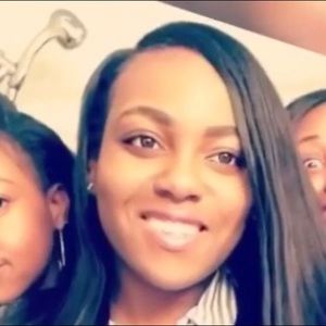 Meet your Posher, Kamaya